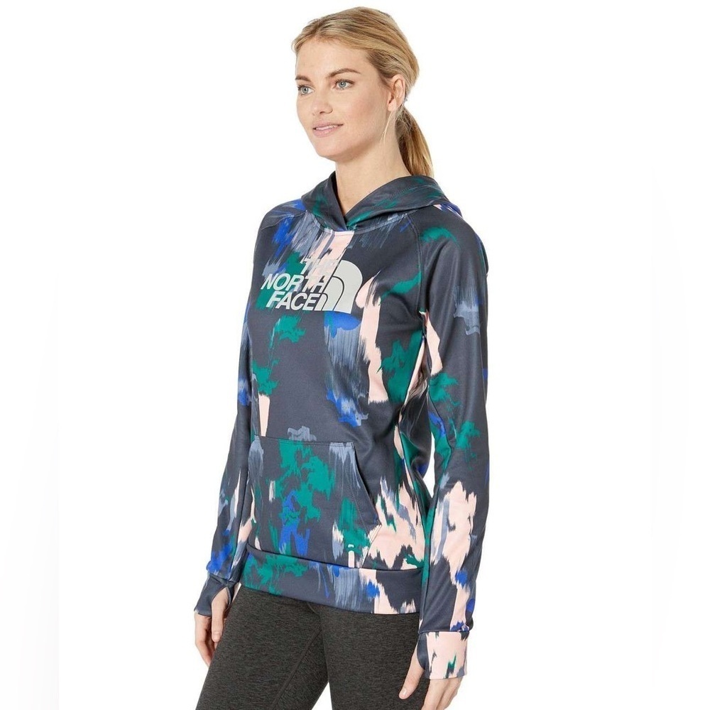 The North Face Women's Fave Half Dome Pullover Hoodie Medium